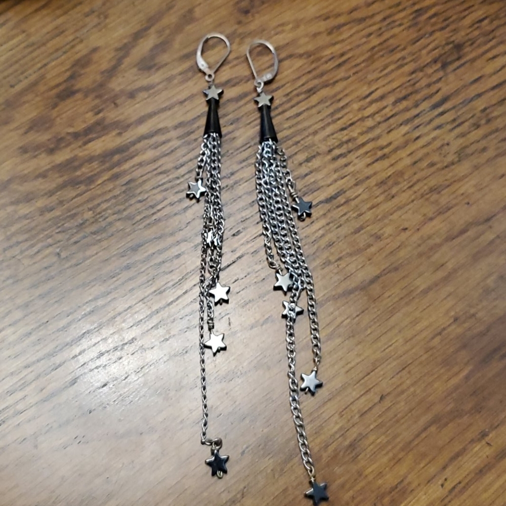 Star dangle earrings